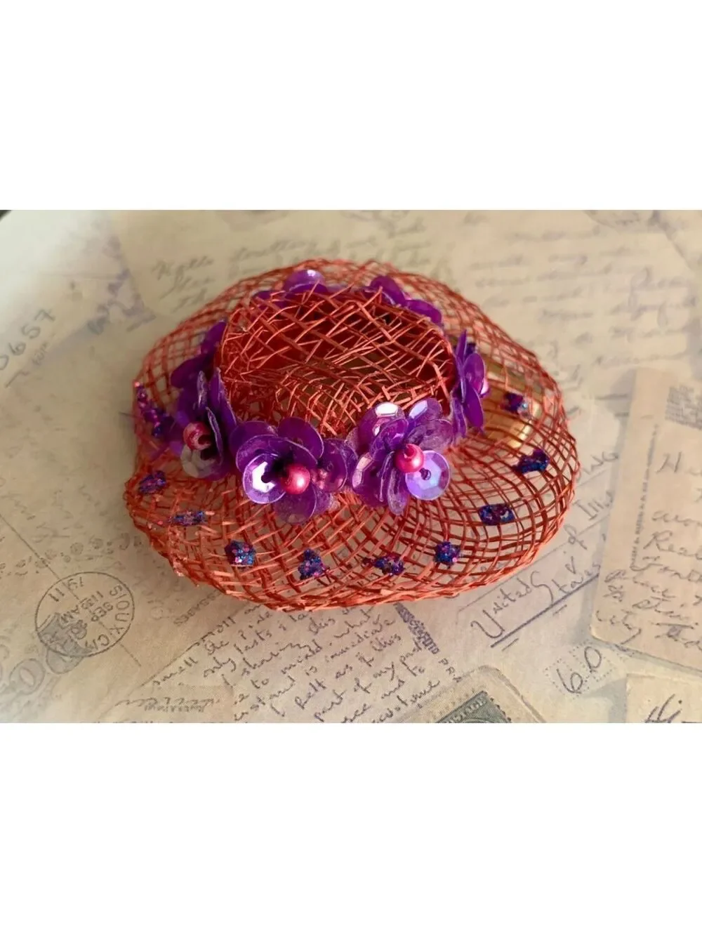 Vintage Charming Red Mesh Mini Hat Hair Clip with Purple Floral Sequins
